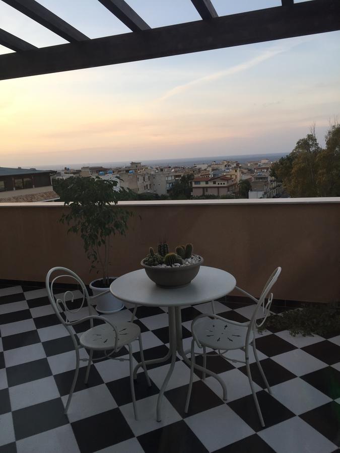 Tam Vacanze Terrasini Bed and Breakfast Buitenkant foto